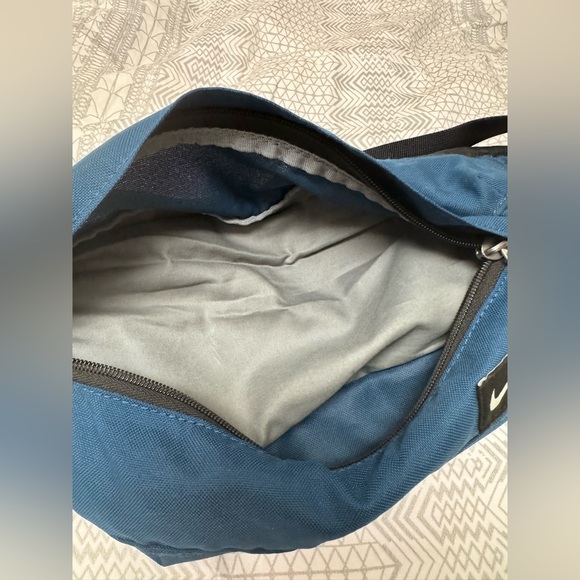 Spacious Nike Fanny Pack - Picture 2 of 4